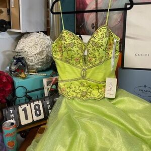 Glam gurls dress wtt